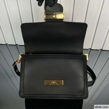 Louis Vuitton Dauphine MM