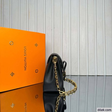 Louis Vuitton Dauphine MM
