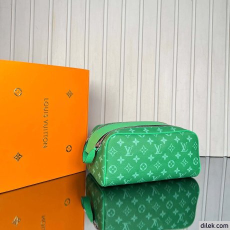 Louis Vuitton Dopp Kit