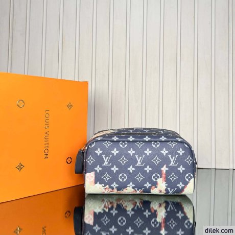 Louis Vuitton Dopp Kit