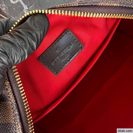 Louis Vuitton Dopp Kit Toilet Pouch