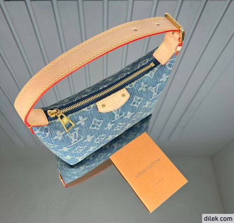 Louis Vuitton Hills Pochette Monogram Denim