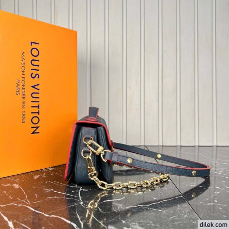 Louis Vuitton Pochette Metis East West Monogram