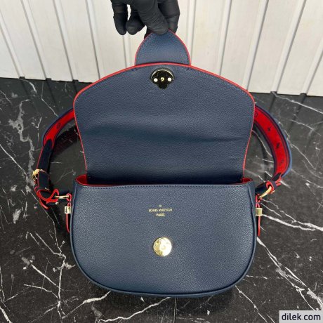 Louis Vuitton Pont 9