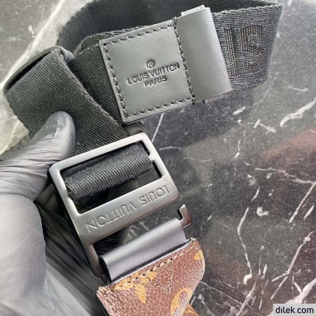 Louis Vuitton S Lock Slingbag