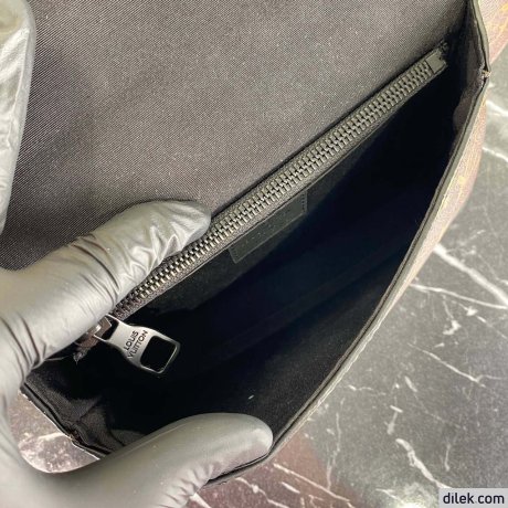 Louis Vuitton S Lock Slingbag