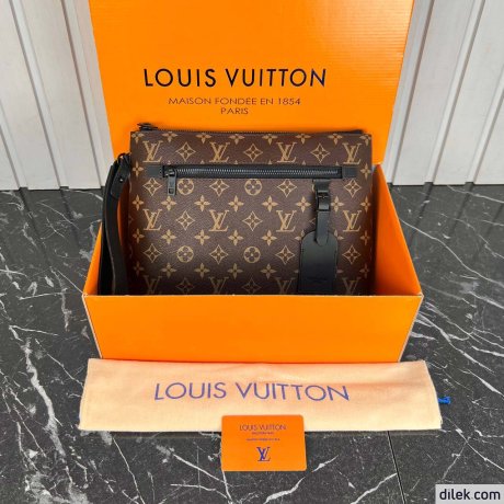 Louis Vuitton Takeoff Pouch
