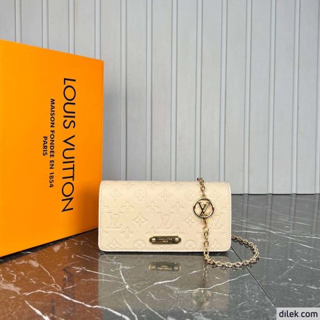 Louis Vuitton Wallet On Chain Lily