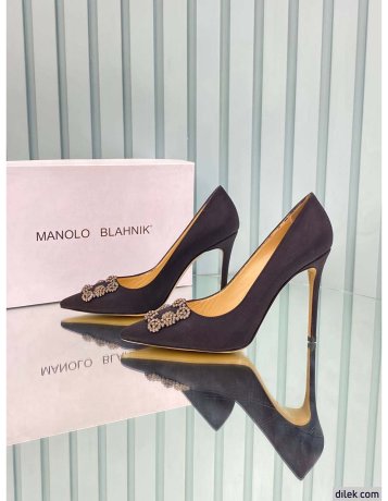 Manolo Blahnik Pumps