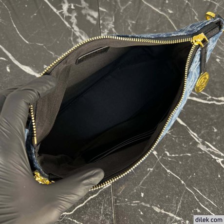 Medium DiorTravel Nomad Pouch