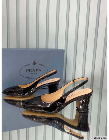 Prada Pumps
