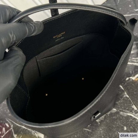 Saint Laurent Le 37 Shiny Leather Small Bag