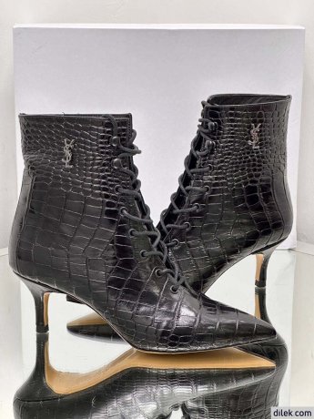 Saint Laurent Women Leather Boots