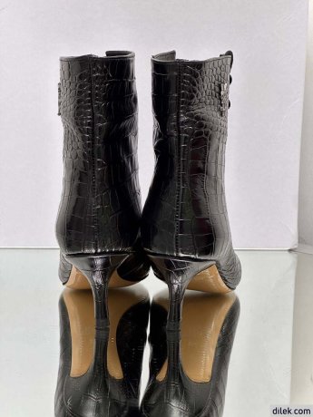 Saint Laurent Women Leather Boots