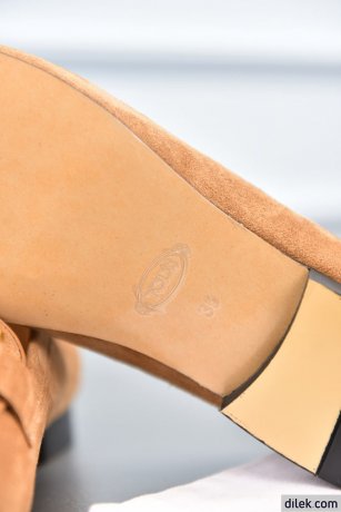 Tod's Kate Logo Plaque Loafers