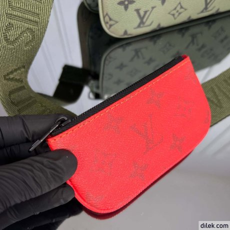 Louis Vuitton Trio Messenger