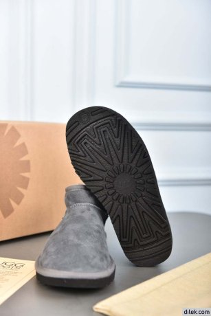 UGG Women Classic Ultra Mini