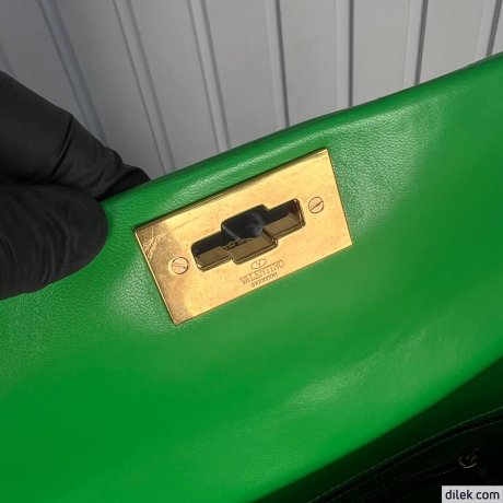 Valentino Garavani Large Roman Stud Shoulder Bag