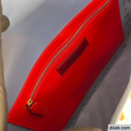 Valentino Garavani Medium Rockstud Spike bag