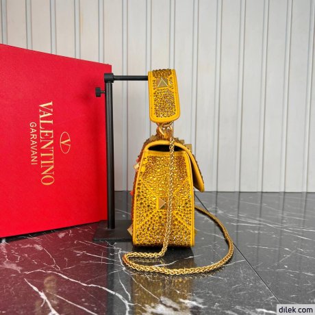 Valentino Garavani Medium Roman Stud Shoulder Bag