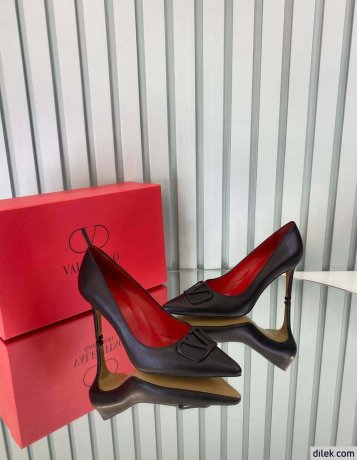 Valentino Garavani Women Pump