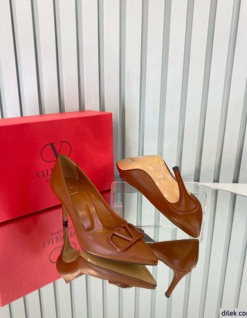 Valentino Garavani Women Pump